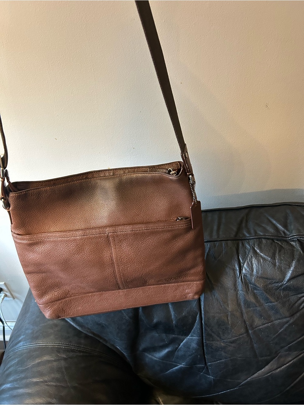 COACH Vintage Chocolate Brown Leather Messenger F70457
